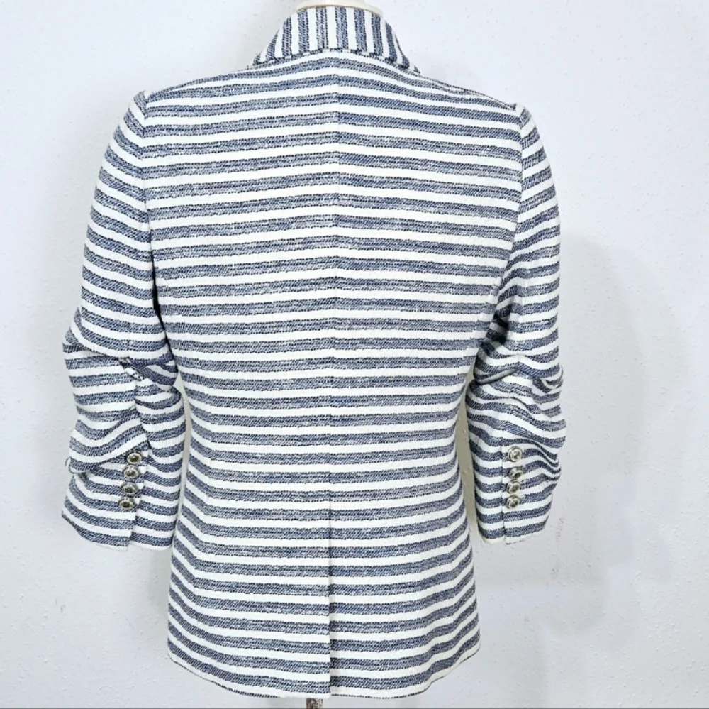 Veronica Beard Ryland Striped Cotton-Blend Tweed Blazer in Blue and White Size 8 - Picture 8 of 15